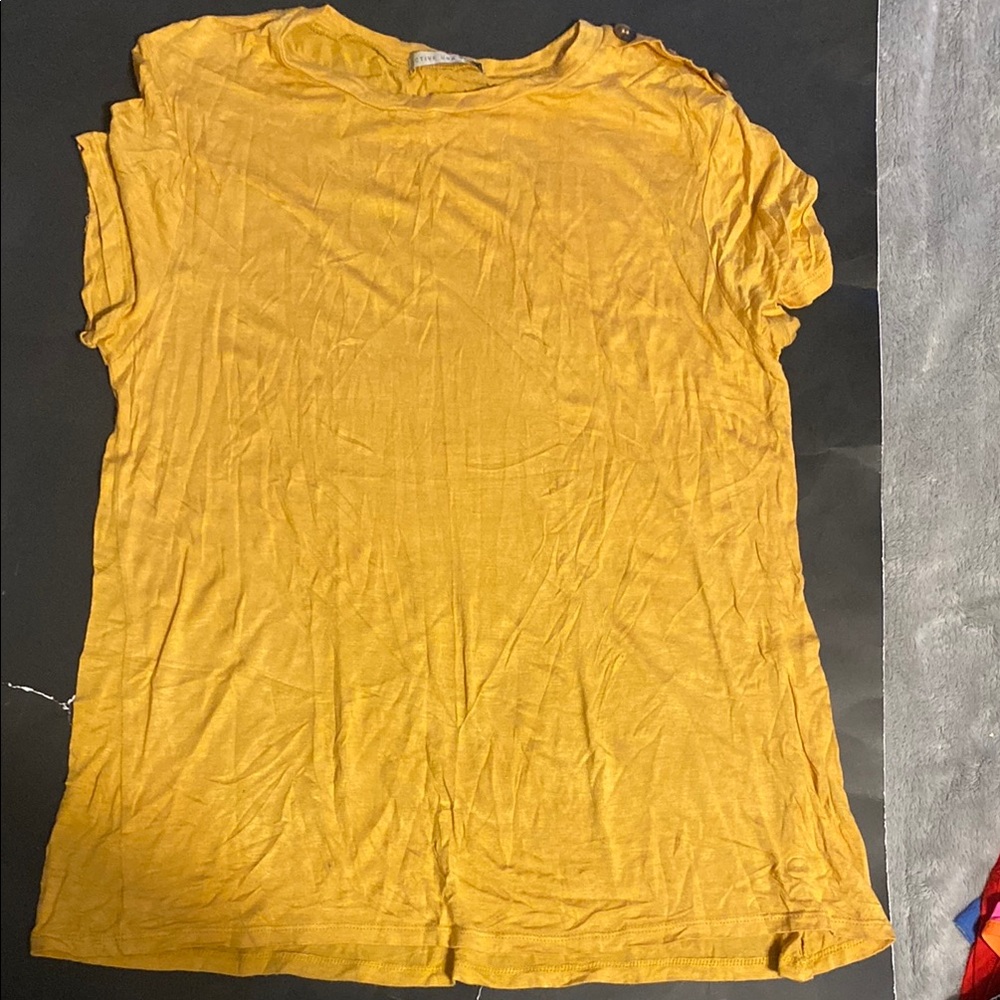 Active USA Gold Short Sleeve T-Shirt